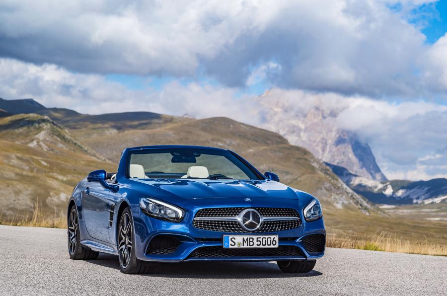  Mercedes-Benz SL500 2015 года  (фото 10 из 22)